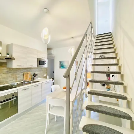 Apartman Modernes In Einer Residenz Mit Swimmingpool 300 Meter Vom Entfernt *